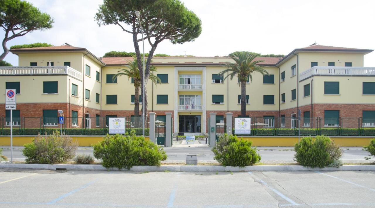 Casa Per Ferie Il Pioppo Hotel Marina di Massa Exterior photo
