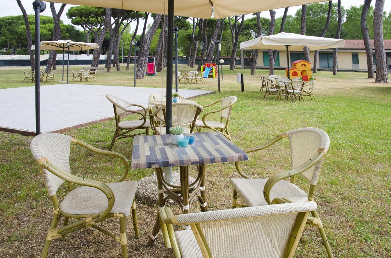 Casa Per Ferie Il Pioppo Hotel Marina di Massa Exterior photo